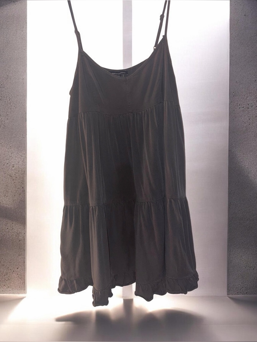 American Eagle Outfitters Gray Tiered Babydoll Cami Dress Medium - Picture 2 of 8